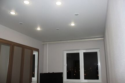 Натяжные потолки