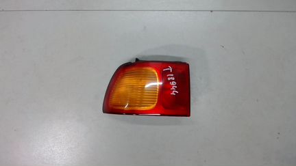 Фонарь (задний) левый Toyota Picnic, 1999