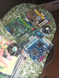 Материнские платы 3 штуки