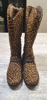 Зимние сапоги Miss Blumarine