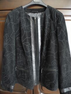 Куртка кожанная по 52-54