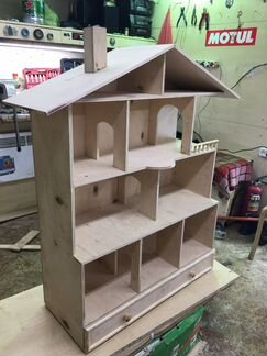 Кукольный домик