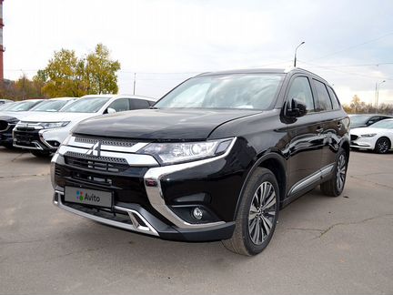 Mitsubishi Outlander 2.0 CVT, 2020
