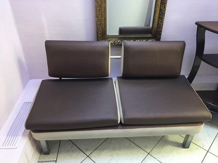 Диван для салона красоты
