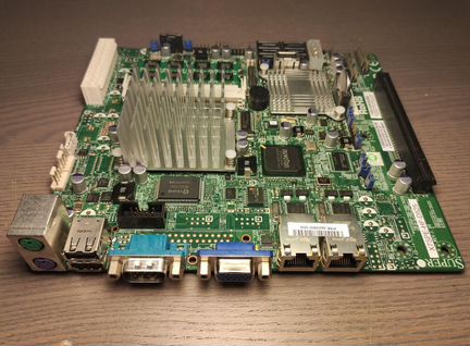 Материнская плата Supermicro X7SPE-HF-D525