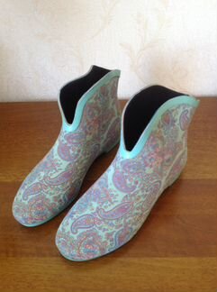 Резиновые полусапожки keddo