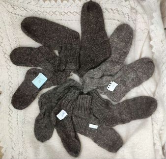 Шерстяные носки, варежки