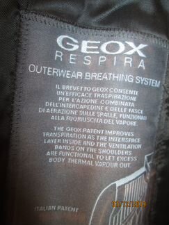 Полупальто Geox respira + два шарфа