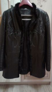 Костюм женский