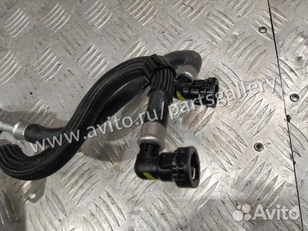 Трубопровод масляного радиатора Land Rover Discove