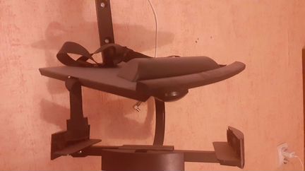 Настенный держатель для телевизора