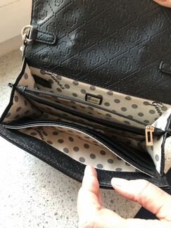 Сумка Guess crossbody