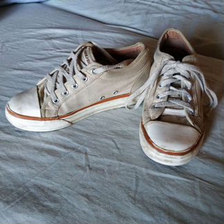 Роликовые кроссовки Heelys