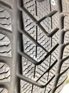 255/40/19 Шины Pirelli Winter Sottozero 3