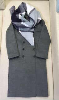 Новое зимнее прямое пальто, утеплитель +палантин
