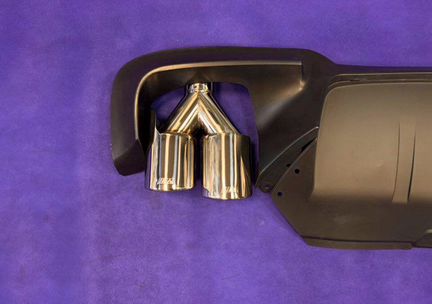 Диффузор BMW F10 M5 стиль и насадки хром