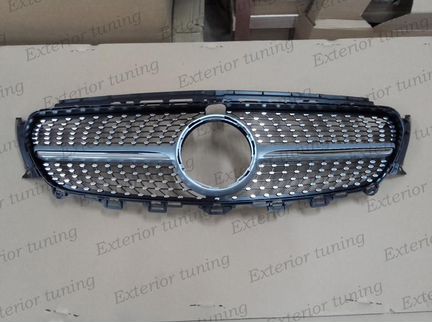 Решетка 43 AMG Mercedes E 213 серебро под камеру