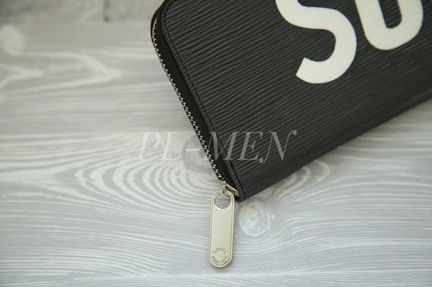 Портмоне Supreme Louis Vuittоn кошелек