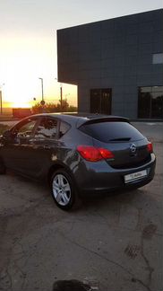 Opel Astra 1.6 МТ, 2012, 111 000 км