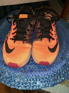 Беговые кроссовки Nike