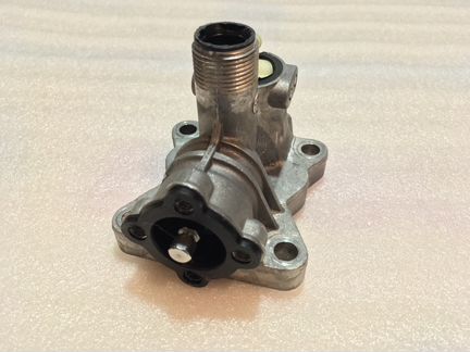 Управляющий корпус помпы Karcher K5 новый в сборе