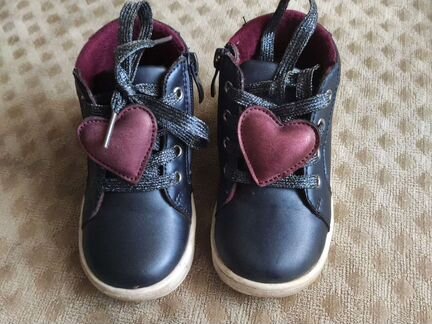 Ботиночки 24 размер для девочки
