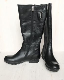 Новые зимние сапоги 36р