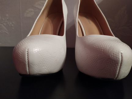Туфли белые свадебные
