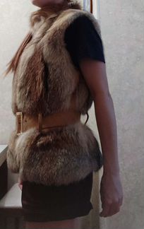 Безрукавка из лисы