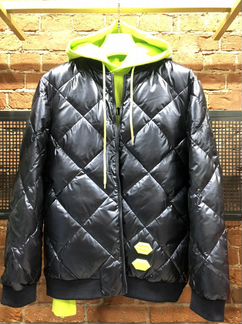 Бомбер off white