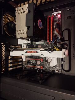 Крутой игровой и для работы Core I7 GTX 1080Ti