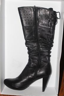 Женские сапоги из натуральной кожи