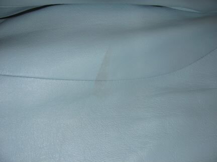 Куртка кожаная для девочки, пастельно-голубая