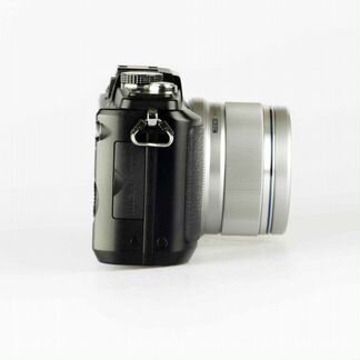 Olympus pen e-pl2 + M.Zuiko Digital 25mm f/1.8