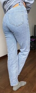 Джинсы stradivarius mom