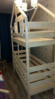 Двухъярусная кровать
