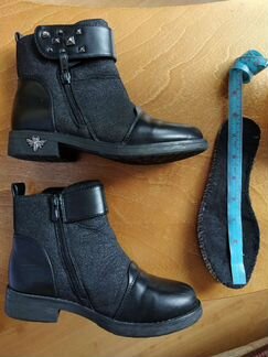 Новые ботинки