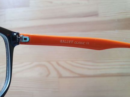 Очки с диоптриями -2