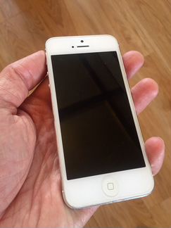 Телефон iPhone 5 32GB
