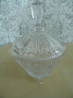 Конфетница хрустальная