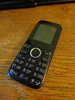 Телефон Jinga Simple F100