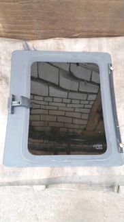 Стекло откидное боковой двери Chevrolet Express ле