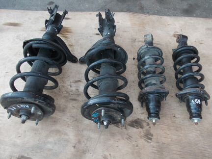 Стойка Honda CR-V RD1 RD2 RD5 RD7