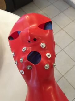 Маска латекс с креплениями под девайсы