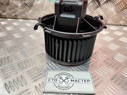 Вентилятор отопителя Peugeot Boxer 250 euro 4