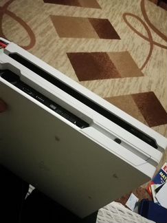 PS4 pro white