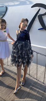 Платье нарядное lindissima