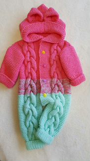 Вязанные детские комбинезоны