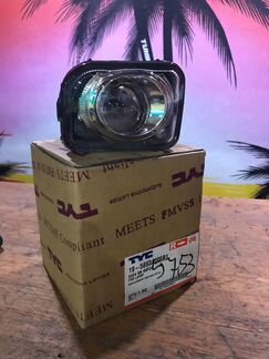 Противотуманная фара правая TYC для Subaru Impreza