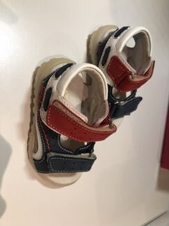 Сандали Kickers